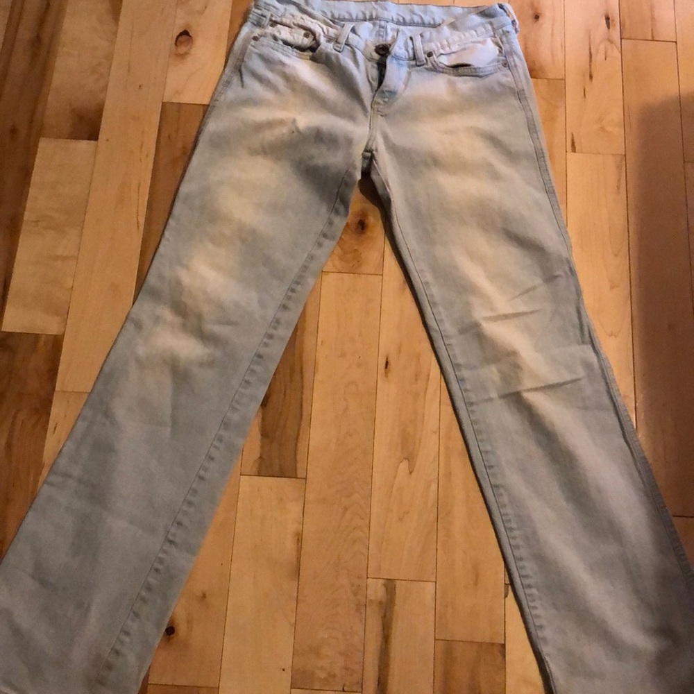 Navi jeans